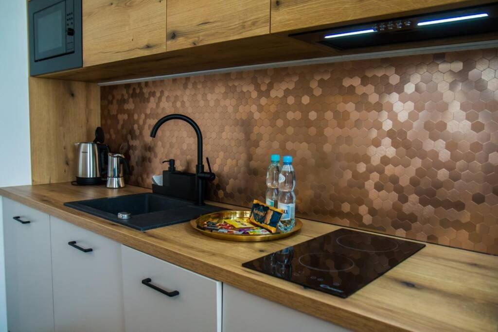 Miedziany By Rentoom Apartment Torun Exterior photo