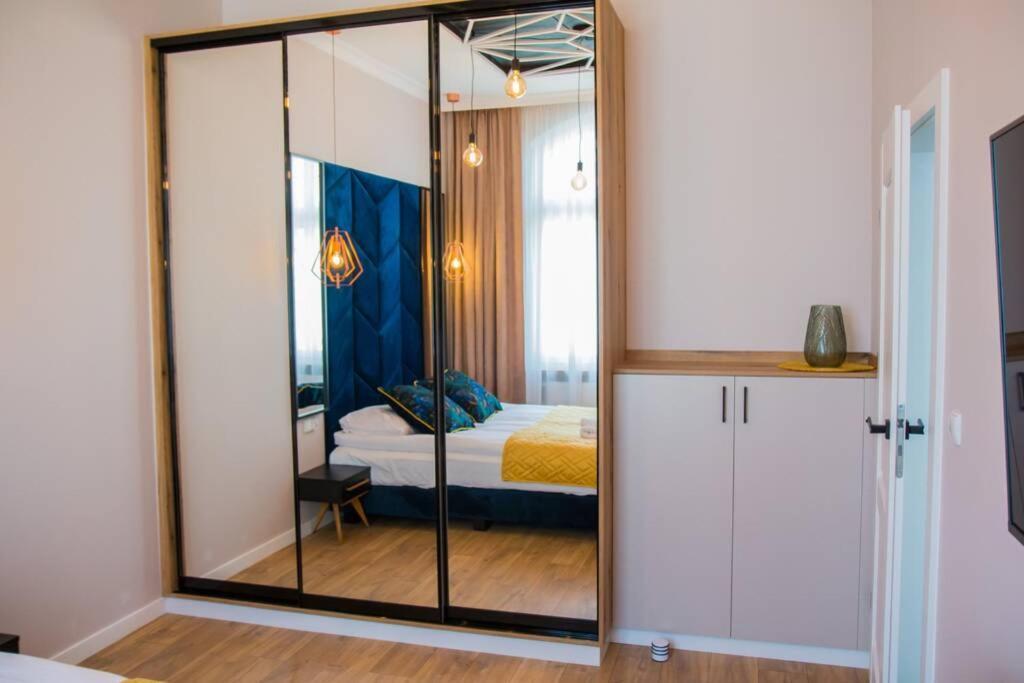Miedziany By Rentoom Apartment Torun Exterior photo
