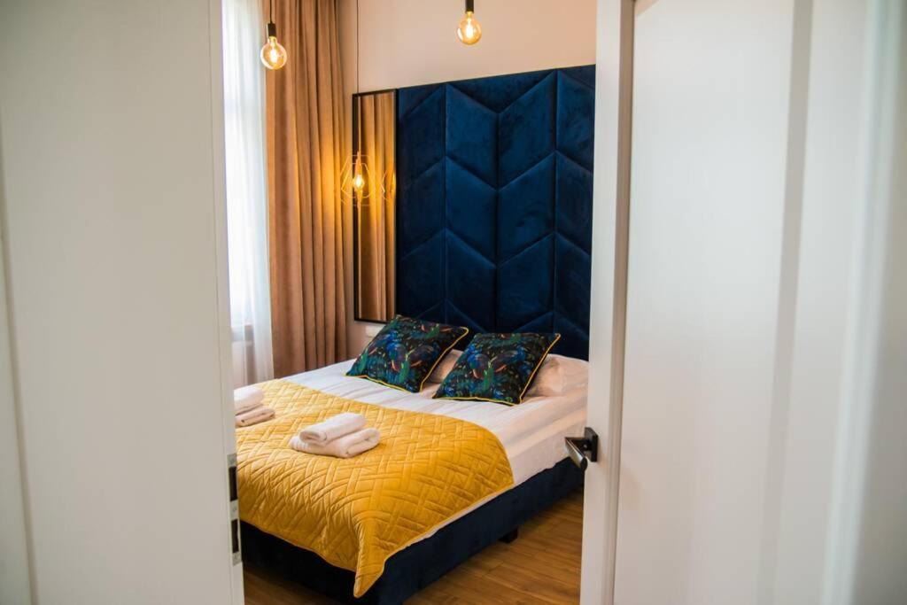 Miedziany By Rentoom Apartment Torun Exterior photo